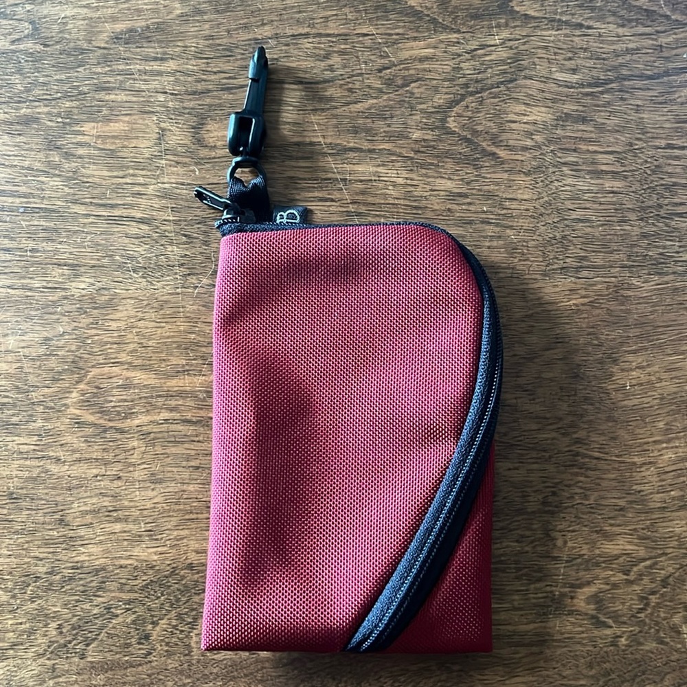 Tom Bihn Ghost Whale Organizer Pouch - Mini, Mars Red 525 Ballistic